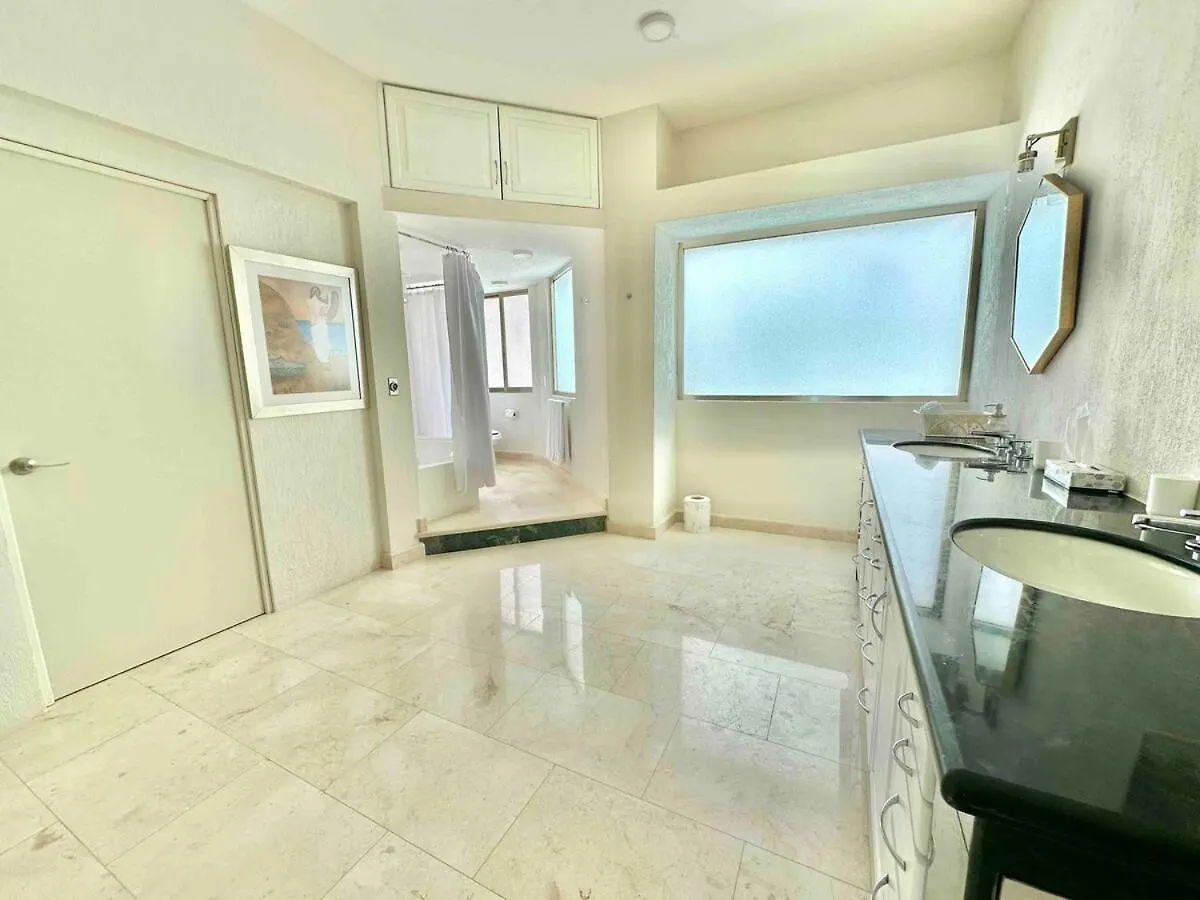 Ocean View Luxury 5B Villa With Private Beach Cancún Appartamento