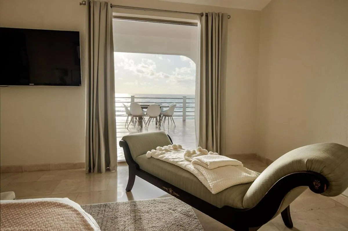 Ocean View Luxury 5B Villa With Private Beach Cancún