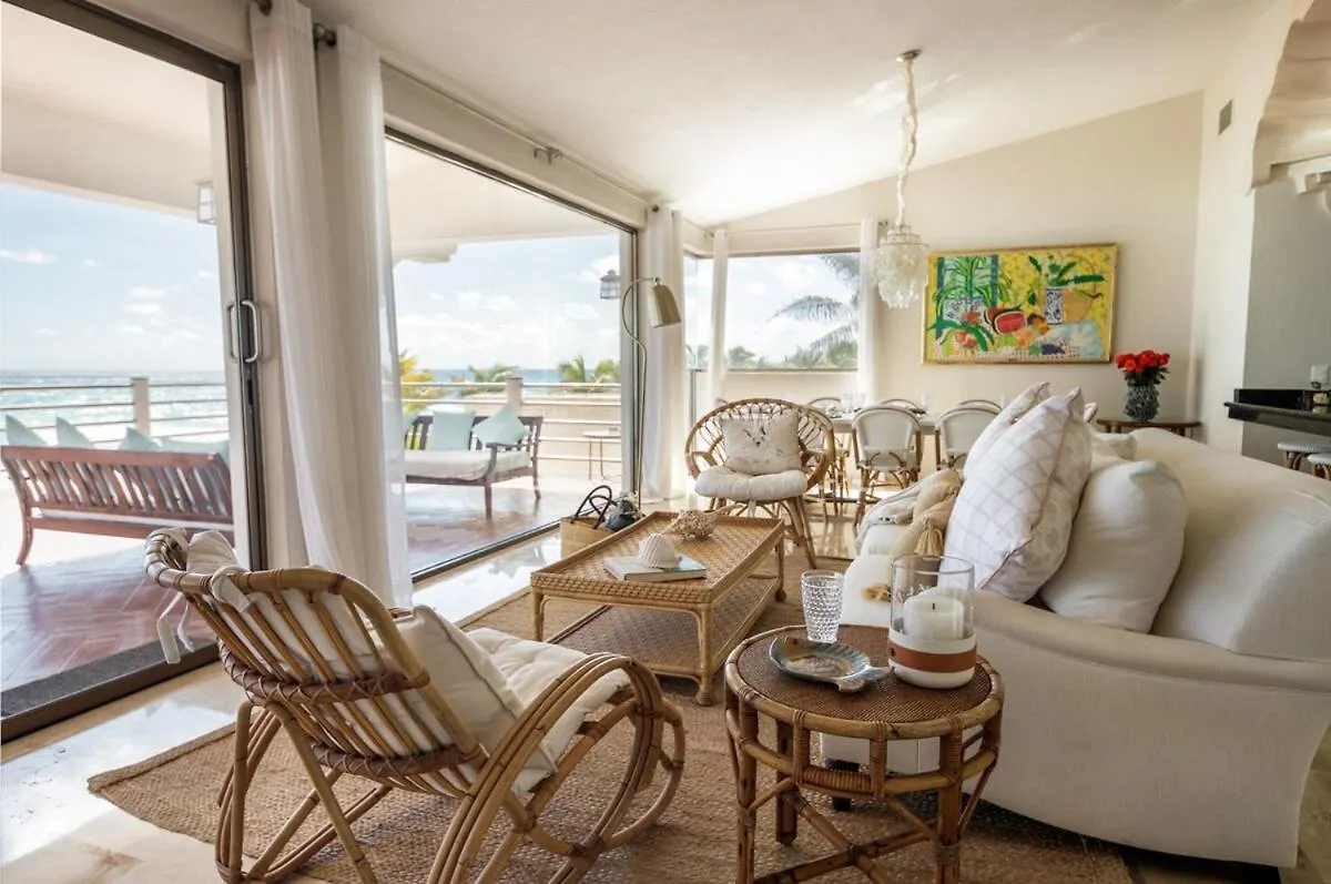 Ocean View Luxury 5B Villa With Private Beach location